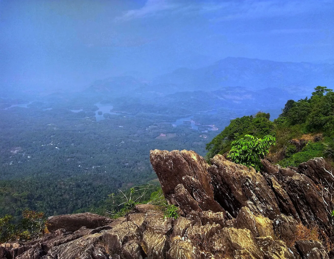 Vayalada View Point